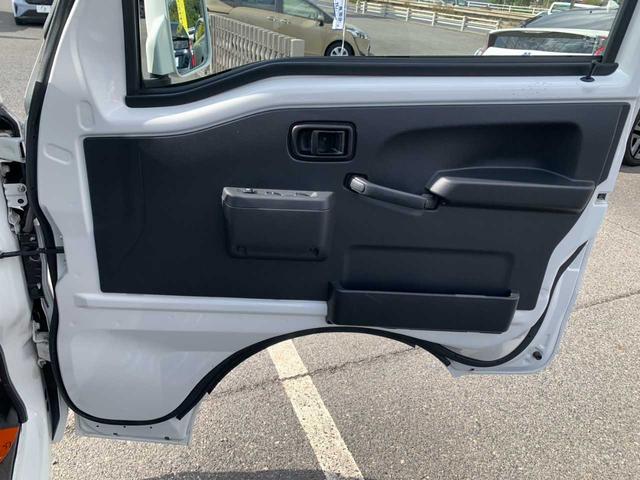 ハイゼットトラック エクストラSAIIIt 禁煙 Bluetppthオーディオ LEDヘッドライト イエローフォグ パートタイム4WD デフロック 作業灯 キーレスキー LEDルームランプ 衝突軽減ブレーキ 5速ミッション WSRSエアバッグ(42枚目)