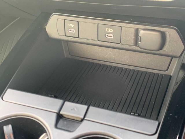 プリウス Ｘ　ワンオーナー　禁煙　モデリスタＡＷ　ナビ　フルセグ　Ｂｌｕｅｔｏｏｔｈ　バックモニター　前後ドラレコ　レーダークルーズ　ＥＴＣ　レーダー探知機　ＢＳＭ　ＡＣ１００Ｖ　レザー調シートカバー　オートＨＢ（24枚目）