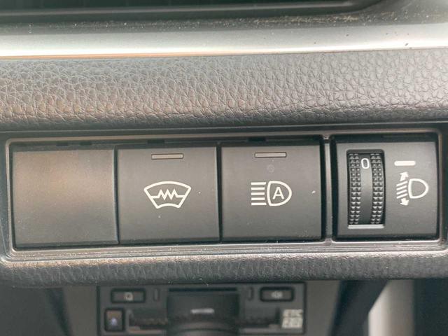 プリウス Ｘ　ワンオーナー　禁煙　モデリスタＡＷ　ナビ　フルセグ　Ｂｌｕｅｔｏｏｔｈ　バックモニター　前後ドラレコ　レーダークルーズ　ＥＴＣ　レーダー探知機　ＢＳＭ　ＡＣ１００Ｖ　レザー調シートカバー　オートＨＢ（25枚目）