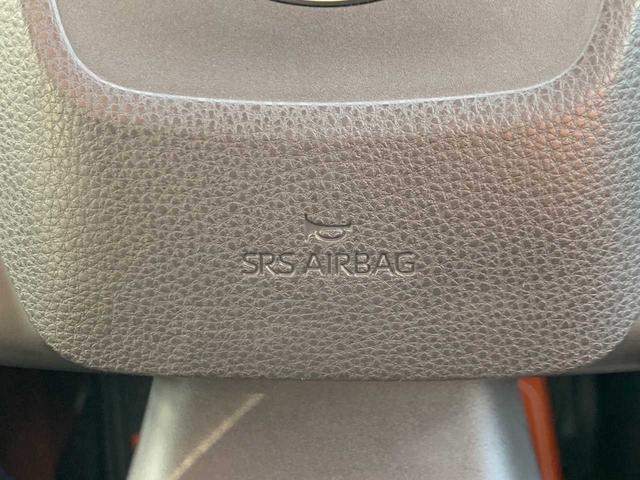 プリウス Ｘ　ワンオーナー　禁煙　モデリスタＡＷ　ナビ　フルセグ　Ｂｌｕｅｔｏｏｔｈ　バックモニター　前後ドラレコ　レーダークルーズ　ＥＴＣ　レーダー探知機　ＢＳＭ　ＡＣ１００Ｖ　レザー調シートカバー　オートＨＢ（31枚目）