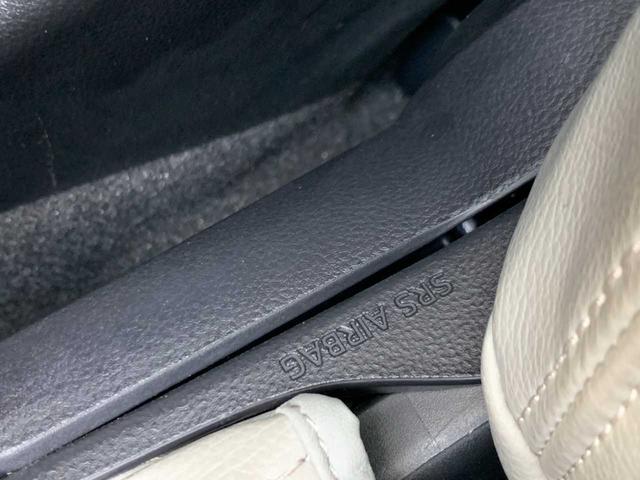 プリウス Ｘ　ワンオーナー　禁煙　モデリスタＡＷ　ナビ　フルセグ　Ｂｌｕｅｔｏｏｔｈ　バックモニター　前後ドラレコ　レーダークルーズ　ＥＴＣ　レーダー探知機　ＢＳＭ　ＡＣ１００Ｖ　レザー調シートカバー　オートＨＢ（33枚目）