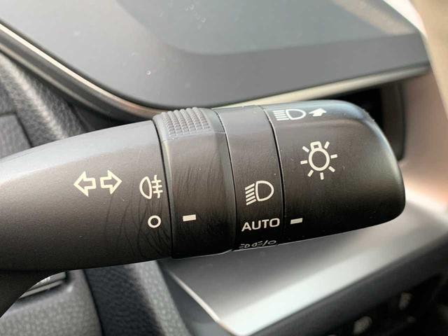 プリウス Ｘ　ワンオーナー　禁煙　モデリスタＡＷ　ナビ　フルセグ　Ｂｌｕｅｔｏｏｔｈ　バックモニター　前後ドラレコ　レーダークルーズ　ＥＴＣ　レーダー探知機　ＢＳＭ　ＡＣ１００Ｖ　レザー調シートカバー　オートＨＢ（36枚目）