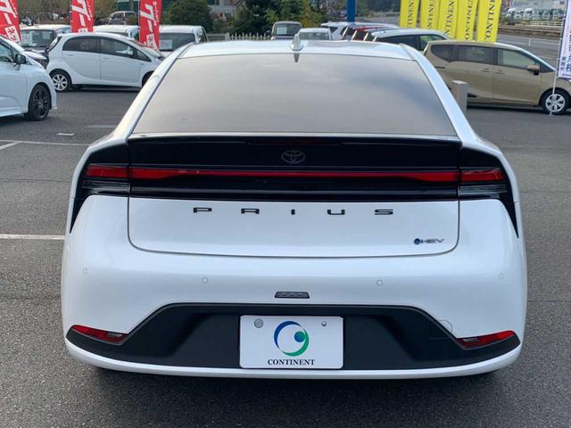 プリウス Ｘ　ワンオーナー　禁煙　モデリスタＡＷ　ナビ　フルセグ　Ｂｌｕｅｔｏｏｔｈ　バックモニター　前後ドラレコ　レーダークルーズ　ＥＴＣ　レーダー探知機　ＢＳＭ　ＡＣ１００Ｖ　レザー調シートカバー　オートＨＢ（46枚目）