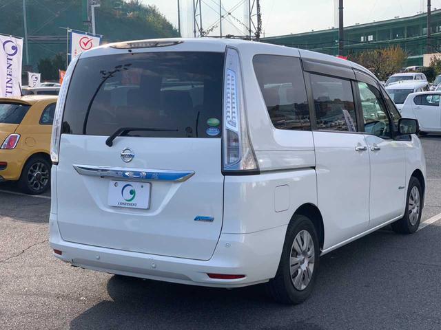 セレナ ２０Ｘ　Ｓ－ハイブリッドアドバンスドセーフティパック（4枚目）