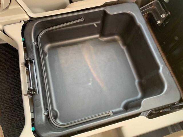 総額については、プランや登録の方法、陸送の有無などで変わります。車両状態なども合わせてご返答させて頂きますので、お気軽に電話、メールで問い合わせ下さい。迅速にご対応させて頂きます！