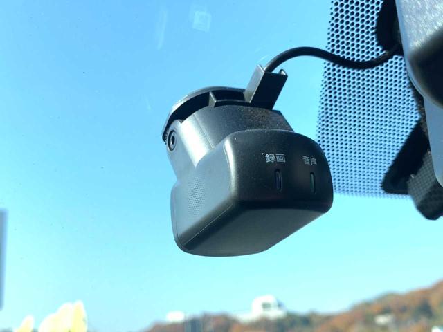 キックス Ｘ　禁煙　９インチナビ　フルセグ　Ｂｌｕｅｔｏｏｔｈ　アラウンドビュー　ドラレコ　スマートミラー　プロパイロット　ＥＴＣ　オートライト　ＬＥＤ　エマブレ　ステア・シートヒーター　電子パーキング　ＡＨＢ（10枚目）