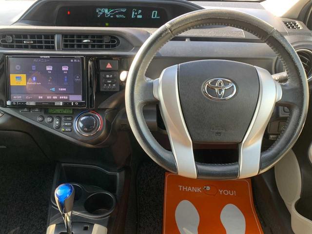 アクア Ｇ　禁煙　８インチナビ　フルセグ　Ｂｌｕｅｔｏｏｔｈ　オートエアコン　ＥＴＣ　電格サイドミラー　チルトステア　ＷＳＲＳエアバッグ　ＥＶ・ＥＣＯモード　間欠ワイパー　リアワイパー　ヘッドライトレベライザー（10枚目）
