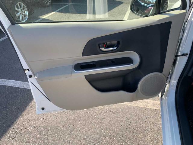 アクア Ｇ　禁煙　８インチナビ　フルセグ　Ｂｌｕｅｔｏｏｔｈ　オートエアコン　ＥＴＣ　電格サイドミラー　チルトステア　ＷＳＲＳエアバッグ　ＥＶ・ＥＣＯモード　間欠ワイパー　リアワイパー　ヘッドライトレベライザー（39枚目）