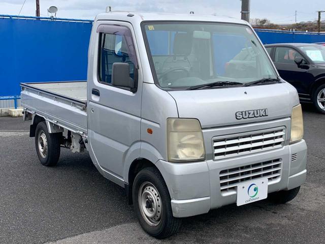 キャリイトラック ＫＣ　ワンオーナー　５速ミッション　エアコン　三方開　室内灯　純正ラジオ　ラバーフロアマット　ゲートプロテクター　シガーソケット　サンバイザー　間欠ワイパー　デフロスター　取説・保証書　積載量３５０ｋｇ（21枚目）