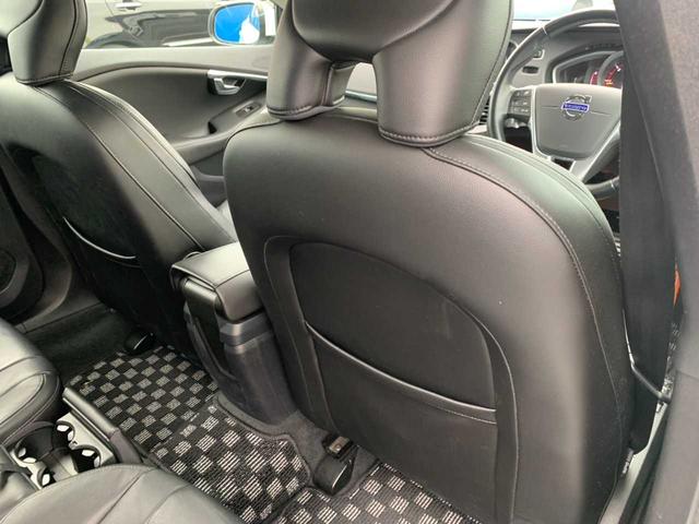 Ｖ４０ Ｄ４　禁煙　ナビ　フルセグ　Ｂｌｕｅｔｏｏｔｈ　バックモニター　前後ドラレコ　ブラックレザーシート　パワーシート　レーダークルーズ　ＥＴＣ　衝突軽減　レーンキープ　クリアランスソナー　ＢＳＭ　純正ＡＷ（57枚目）