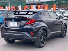 ������ˤϡ��ֻ�ã��������ҥ�����ͥ�Ȥϡ��Τ��ʵ��Ѥȼ�ͳ��ȯ�ۤǡ��ͤȿ͡������ͤȤηҤ�������ڤˤ��Ƥ��ޤ����פǤ��������ͤ˻٤���줳���ޤǱĶȤ��뤳�Ȥ��Ǥ��ޤ����� 4