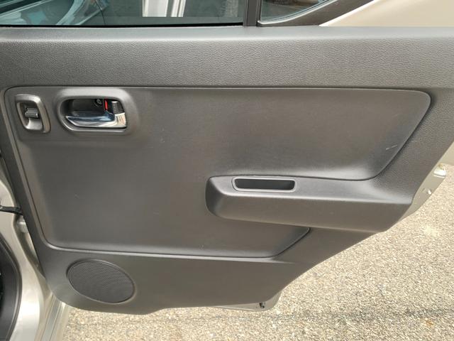 アルトワークス ベースグレード　純正ナビ　フルセグＴＶ　Ｂｌｕｅｔｏｏｔｈ　バックカメラ　ＥＴＣ　オートライト　オートエアコン　ドライブレコーダー　スマートキー　レカロシート　レザー調シートカバー　ＨＩＤヘッド　タイミングチェーン（30枚目）