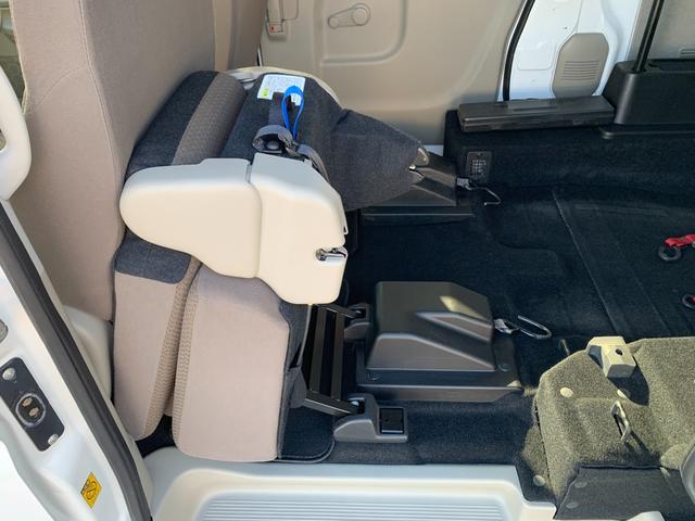 エブリイ 　４ＷＤ　車椅子移動車　スローパー　リモコン付き電動ウインチ　車椅子固定装置　助手席側リアシート　リアヒーター　キーレス　ＡＭＦＭラジオ　別ホイールスタッドレス　タイミングチェーンエンジン（27枚目）