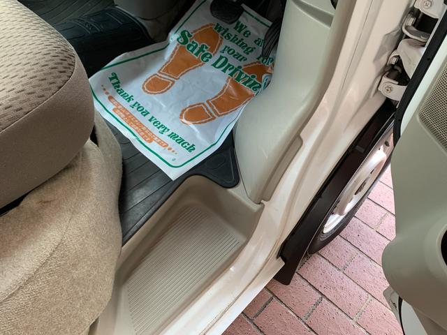 エブリイ 　４ＷＤ　車椅子移動車　スローパー　リモコン付き電動ウインチ　車椅子固定装置　助手席側リアシート　リアヒーター　キーレス　ＡＭＦＭラジオ　別ホイールスタッドレス　タイミングチェーンエンジン（30枚目）