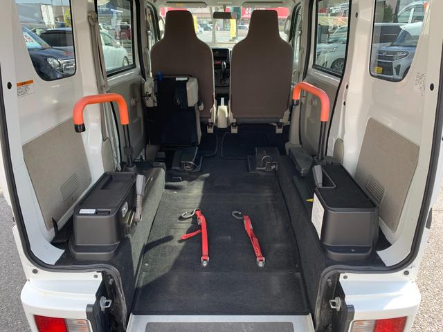 エブリイ 　４ＷＤ　車椅子移動車　スローパー　リモコン付き電動ウインチ　車椅子固定装置　助手席側リアシート　リアヒーター　キーレス　ＡＭＦＭラジオ　別ホイールスタッドレス　タイミングチェーンエンジン（38枚目）