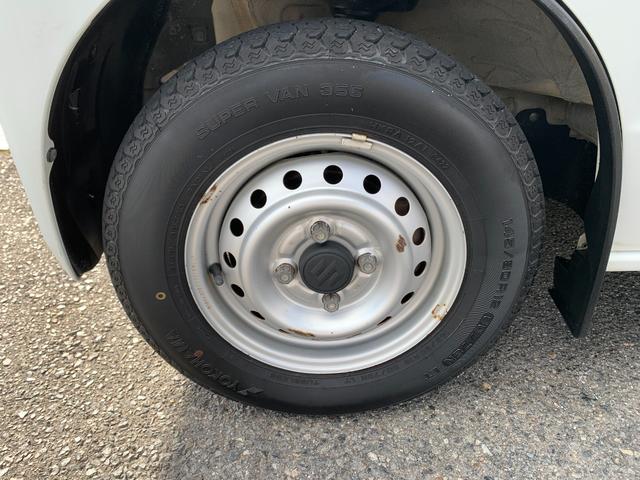 エブリイ 　４ＷＤ　車椅子移動車　スローパー　リモコン付き電動ウインチ　車椅子固定装置　助手席側リアシート　リアヒーター　キーレス　ＡＭＦＭラジオ　別ホイールスタッドレス　タイミングチェーンエンジン（41枚目）