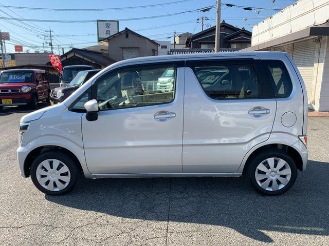 ワゴンＲ ＦＡ　５速マニュアル　純正オーディオ　ＡＵＸ入力　キーレス　電動格納ドアミラー　横滑り防止装置　フロアマット　ドアバイザー　タイミングチェーンエンジン　走行３１２００ｋｍ（4枚目）