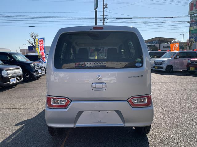 ワゴンＲ ＦＡ　５速マニュアル　純正オーディオ　ＡＵＸ入力　キーレス　電動格納ドアミラー　横滑り防止装置　フロアマット　ドアバイザー　タイミングチェーンエンジン　走行３１２００ｋｍ（7枚目）