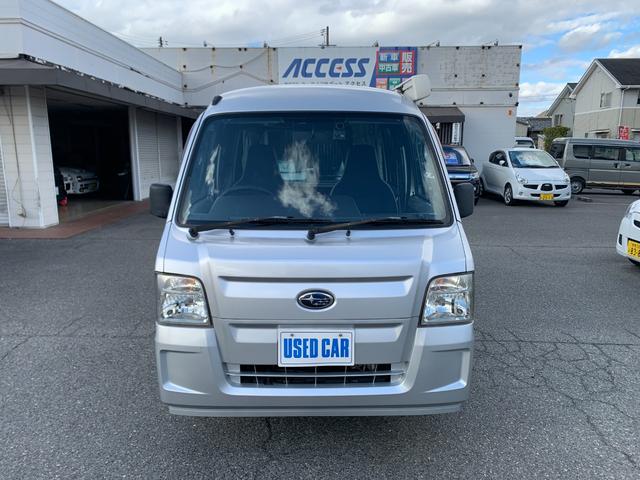 サンバーバン トランスポーター　軽キャン　ベッドキット　外品ナビフルセグＴＶ　フリップダウンリアモニター　ドライブレコーダー　ＥＴＣ　キーレス　外部電源コンセント　カーテン　収納棚　ＬＥＤ照明　外品アルミ　フロアマット　ドアバイザー（2枚目）