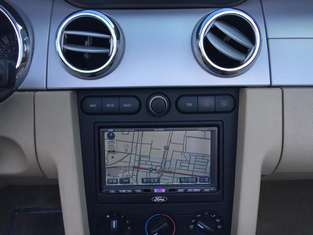 V8 GTコンバーチブル プレミアム D車 HDDナビTV(17枚目)