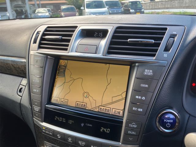 ＬＳ ＬＳ６００ｈ　Ｉパッケージ　４ＷＤ　ＥＴＣ　クリアランスソナー　オートクルーズコントロール　バックカメラ　ナビ　アルミホイール　ＬＥＤヘッドランプ　ＣＶＴ　シートヒーター　シートエアコン　スマートキー　アイドリングストップ（4枚目）