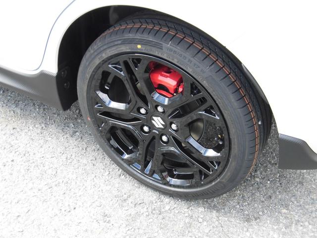 スイフトスポーツ ＺＣ３３Ｓ　ファイナルエディション　スポーツ　特別仕様車　ＺＣ３３Ｓファイナルエディション　全方位モニター用カメラパッケージ装着車　パールホワイト＆ブロックツートンカラー　６速ＡＴ　スマートキー　プッシュスタート（27枚目）