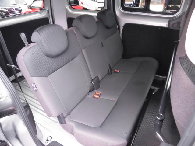 ＮＶ２００バネットバン ＶＸ　ＶＸ２／５名乗車　ＥＴＣ　ドラレコ　レンタ専用ナビ　バックカメラ　両側スライド　キーレス　衝突時被害低減ブレーキ　横滑り防止装置　レーンキープ　電動格納ミラー　アイドリングストップ（16枚目）