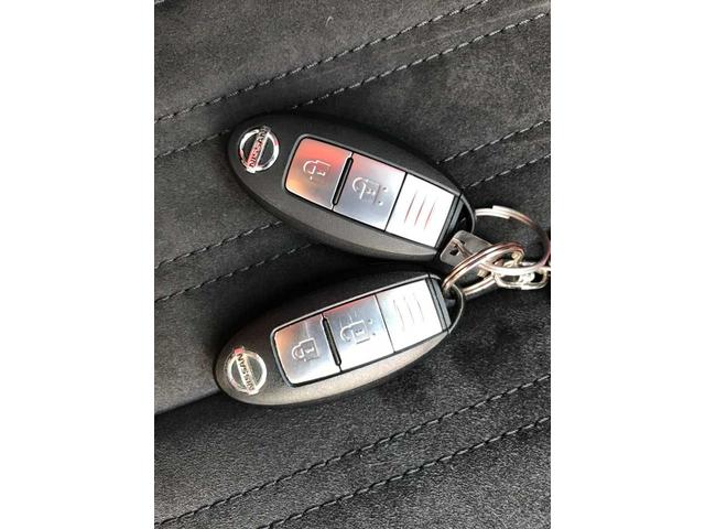 ノート ニスモ　Ｓ　バックカメラ　ＬＥＤヘッドランプ　オートライト　レカロシート　１７インチアルミ　ＥＴＣ　電動格納ミラー　スマートキー　メモリーナビ　フルセグ　ＣＤ　ＤＶＤ再生　Ｂｌｕｅｔｏｏｔｈ接続　ワンオーナー（59枚目）