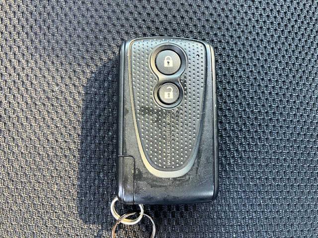 ムーヴ カスタム　Ｘ　エアコン　パワーステアリング　パワーウインドウ　運転席エアバッグ　助手席エアバッグ　ＡＢＳ　スマートキー　電動格納ミラー　ＨＩＤ　ＥＴＣ　１４インチアルミ　ＨＤＤナビ　フルセグ　ＣＤ　ＤＶＤ再生（11枚目）