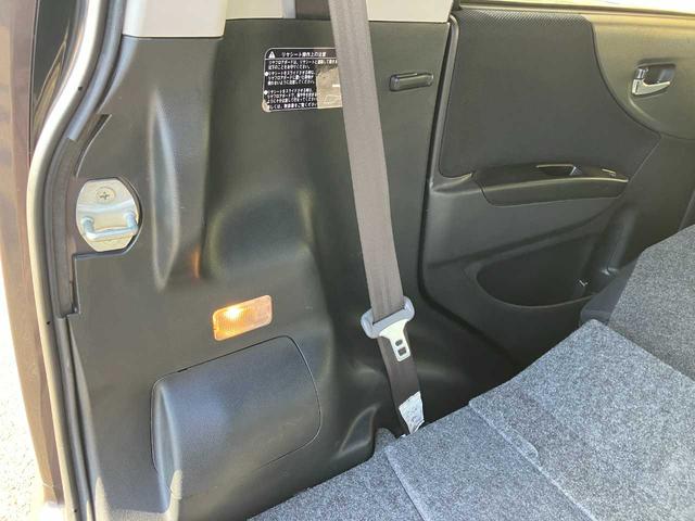 ムーヴ カスタム　Ｘ　エアコン　パワーステアリング　パワーウインドウ　運転席エアバッグ　助手席エアバッグ　ＡＢＳ　スマートキー　電動格納ミラー　ＨＩＤ　ＥＴＣ　１４インチアルミ　ＨＤＤナビ　フルセグ　ＣＤ　ＤＶＤ再生（43枚目）