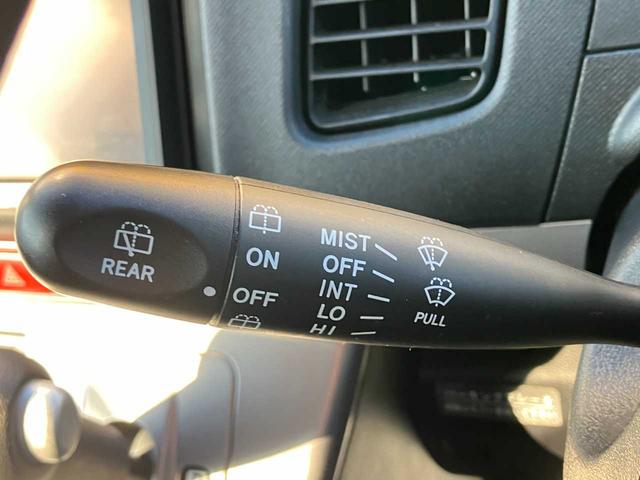 ムーヴ カスタム　Ｘ　エアコン　パワーステアリング　パワーウインドウ　運転席エアバッグ　助手席エアバッグ　ＡＢＳ　スマートキー　電動格納ミラー　ＨＩＤ　ＥＴＣ　１４インチアルミ　ＨＤＤナビ　フルセグ　ＣＤ　ＤＶＤ再生（53枚目）