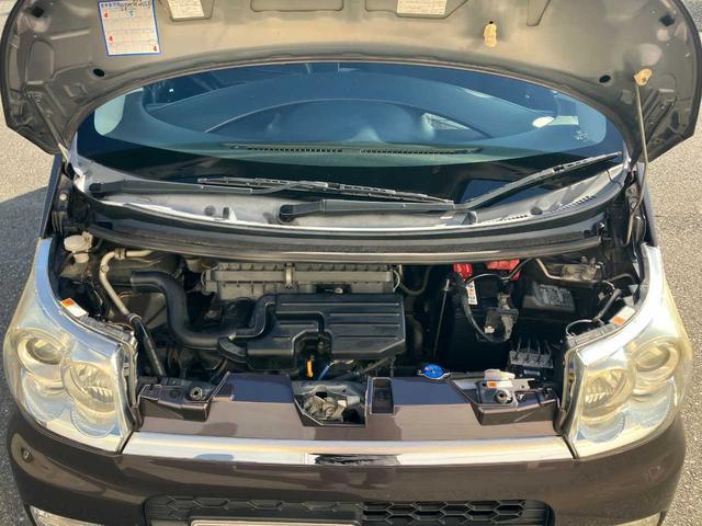 ムーヴ カスタム　Ｘ　エアコン　パワーステアリング　パワーウインドウ　運転席エアバッグ　助手席エアバッグ　ＡＢＳ　スマートキー　電動格納ミラー　ＨＩＤ　ＥＴＣ　１４インチアルミ　ＨＤＤナビ　フルセグ　ＣＤ　ＤＶＤ再生（70枚目）