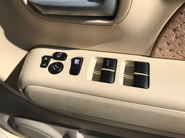 モコ S 運転席エアバッグ 助手席エアバッグ キーレスエントリー 電動格納ミラー ベンチシート 記録簿 禁煙車 ワンオーナー CDチューナー(9枚目)