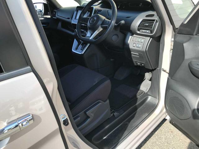 セレナ ハイウェイスター　衝突被害軽減システム　全周囲カメラ　クリアランスソナー　レーンアシスト　ＥＴＣ　クルーズコントロール　両側電動スライドドア　１６インチアルミ　メモリーナビ　フルセグ　後席モニター　ＣＤ　ＤＶＤ再生（37枚目）