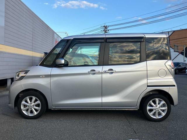 デイズルークス Ｘ　Ｖセレクション　衝突被害軽減システム　全周囲カメラ　ＥＳＣ　１４インチアルミ　電動格納ミラー　スマートキー　ベンチシート　両側電動スライドドア　メモリーナビ　フルセグ　ＤＶＤ再生　Ｂｌｕｅｔｏｏｔｈ接続　ワンオーナー（23枚目）