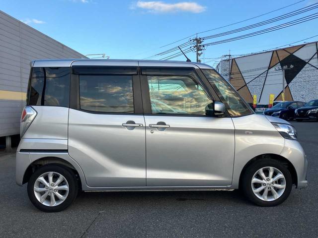 デイズルークス Ｘ　Ｖセレクション　衝突被害軽減システム　全周囲カメラ　ＥＳＣ　１４インチアルミ　電動格納ミラー　スマートキー　ベンチシート　両側電動スライドドア　メモリーナビ　フルセグ　ＤＶＤ再生　Ｂｌｕｅｔｏｏｔｈ接続　ワンオーナー（26枚目）