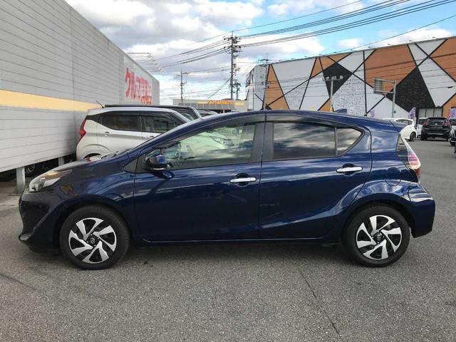 アクア Ｓスタイルブラック　衝突被害軽減システム　全周囲カメラ　ＥＳＣ　クリアランスソナー　ＬＥＤヘッドランプ　オートライト　スマートキー　メモリーナビ　フルセグ　ＣＤ　ＤＶＤ再生　Ｂｌｕｅｔｏｏｔｈ接続　禁煙車　ワンオーナー（27枚目）