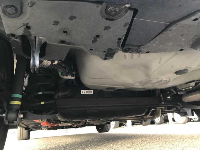 アクア Ｓスタイルブラック　衝突被害軽減システム　全周囲カメラ　ＥＳＣ　クリアランスソナー　ＬＥＤヘッドランプ　オートライト　スマートキー　メモリーナビ　フルセグ　ＣＤ　ＤＶＤ再生　Ｂｌｕｅｔｏｏｔｈ接続　禁煙車　ワンオーナー（36枚目）