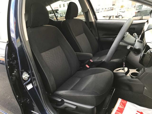 アクア Ｓスタイルブラック　衝突被害軽減システム　全周囲カメラ　ＥＳＣ　クリアランスソナー　ＬＥＤヘッドランプ　オートライト　スマートキー　メモリーナビ　フルセグ　ＣＤ　ＤＶＤ再生　Ｂｌｕｅｔｏｏｔｈ接続　禁煙車　ワンオーナー（37枚目）