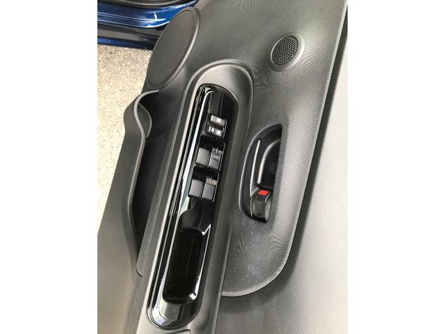 アクア Ｓスタイルブラック　衝突被害軽減システム　全周囲カメラ　ＥＳＣ　クリアランスソナー　ＬＥＤヘッドランプ　オートライト　スマートキー　メモリーナビ　フルセグ　ＣＤ　ＤＶＤ再生　Ｂｌｕｅｔｏｏｔｈ接続　禁煙車　ワンオーナー（51枚目）