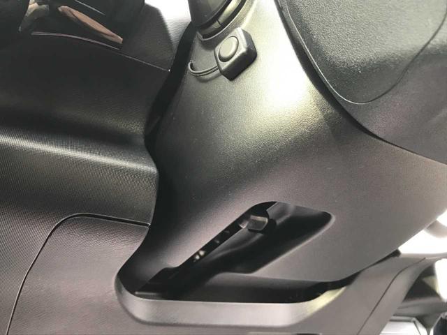 アクア Ｓスタイルブラック　衝突被害軽減システム　全周囲カメラ　ＥＳＣ　クリアランスソナー　ＬＥＤヘッドランプ　オートライト　スマートキー　メモリーナビ　フルセグ　ＣＤ　ＤＶＤ再生　Ｂｌｕｅｔｏｏｔｈ接続　禁煙車　ワンオーナー（62枚目）