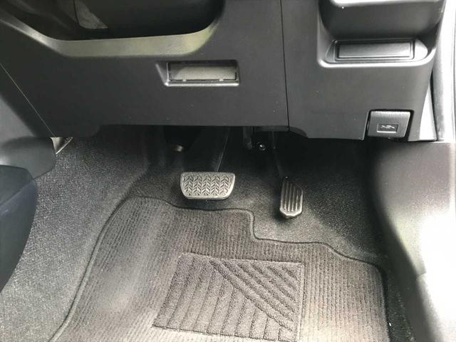 アクア Ｓスタイルブラック　衝突被害軽減システム　全周囲カメラ　ＥＳＣ　クリアランスソナー　ＬＥＤヘッドランプ　オートライト　スマートキー　メモリーナビ　フルセグ　ＣＤ　ＤＶＤ再生　Ｂｌｕｅｔｏｏｔｈ接続　禁煙車　ワンオーナー（67枚目）