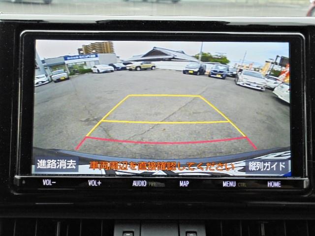 ＲＡＶ４ Ｇ　電動リアゲート　４ＷＤモデル　車検整備２年付　純正９型ＳＤナビ　フルセグＴＶ　リアカメラ　ＥＴＣ車載器　ドライブレコーダー（4枚目）