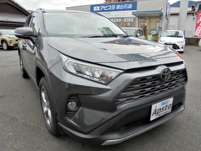 ＲＡＶ４ Ｇ　電動リアゲート　４ＷＤモデル　車検整備２年付　純正９型ＳＤナビ　フルセグＴＶ　リアカメラ　ＥＴＣ車載器　ドライブレコーダー（7枚目）