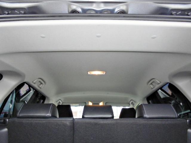 ＲＡＶ４ Ｇ　電動リアゲート　４ＷＤモデル　車検整備２年付　純正９型ＳＤナビ　フルセグＴＶ　リアカメラ　ＥＴＣ車載器　ドライブレコーダー（37枚目）