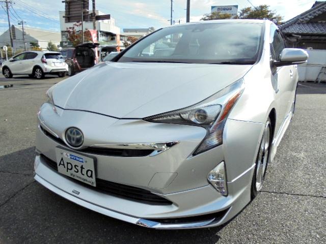 プリウス Ａプレミアム　ツーリングセレクション　４ＷＤモデル　１オーナー車　走行５２．４５９ｋｍ　車検令和９年３月　本革シート　モデリスタフルエアロ　純正９型ＳＤナビ　フルセグＴＶ　ＴＯＭ’Ｓスロットルコントローラー（7枚目）