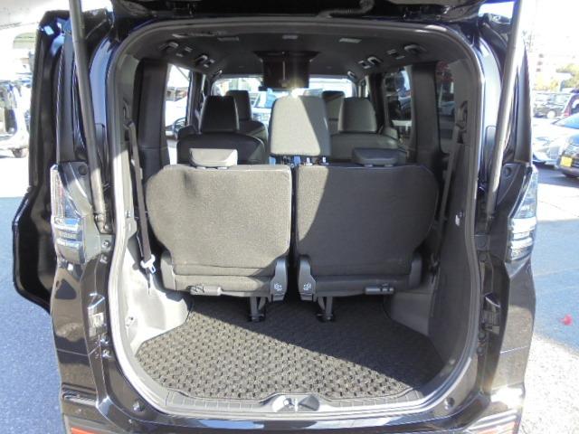 この車輌へのお問合せはフリーダイヤル　００７８−６０４２−１４３０　にお掛けください。通話料はかかりません。