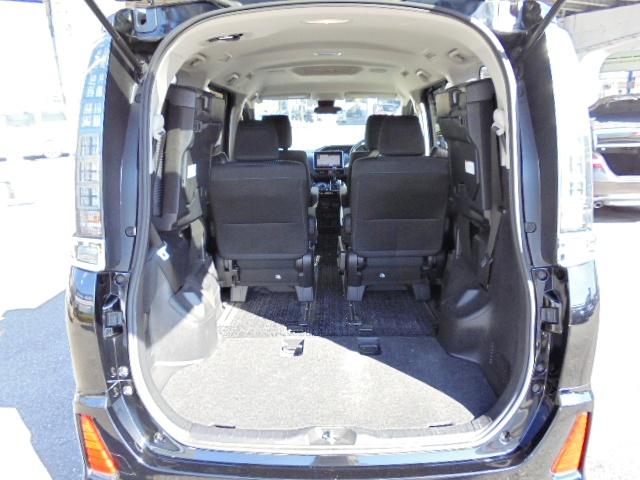 ヴォクシー ＺＳ　煌ＩＩ　車検整備２年付　１オーナー車　走行５６．０３１ｋｍ　純正９型ＳＤナビ　フルセグＴＶ　リアカメラ　ＥＴＣ車載器　両側電動スライドドア　ＬＥＤヘッドライトライト（24枚目）