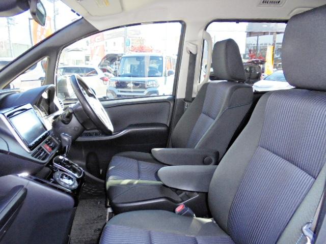 ヴォクシー ＺＳ　煌ＩＩ　車検整備２年付　１オーナー車　走行５６．０３１ｋｍ　純正９型ＳＤナビ　フルセグＴＶ　リアカメラ　ＥＴＣ車載器　両側電動スライドドア　ＬＥＤヘッドライトライト（30枚目）