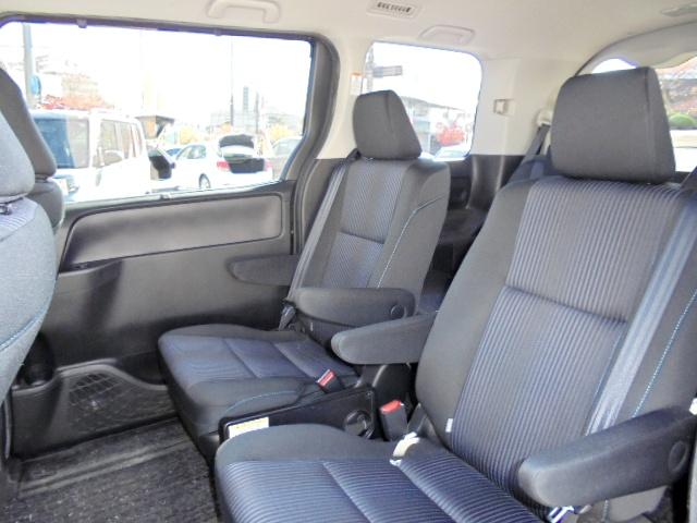 ヴォクシー ＺＳ　煌ＩＩ　車検整備２年付　１オーナー車　走行５６．０３１ｋｍ　純正９型ＳＤナビ　フルセグＴＶ　リアカメラ　ＥＴＣ車載器　両側電動スライドドア　ＬＥＤヘッドライトライト（32枚目）